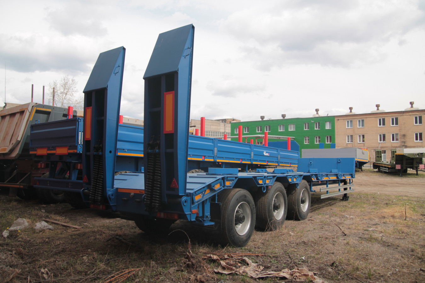 Полуприцеп-тяжеловоз чмзап 99064 по спецификации 081 к