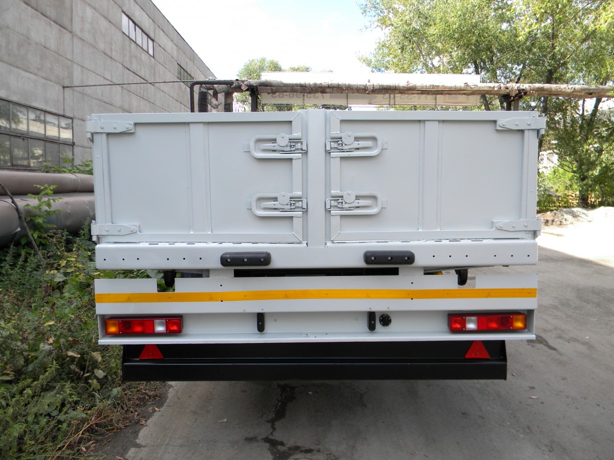 Полуприцеп бортовой чмзап 99065 по спецификации 031