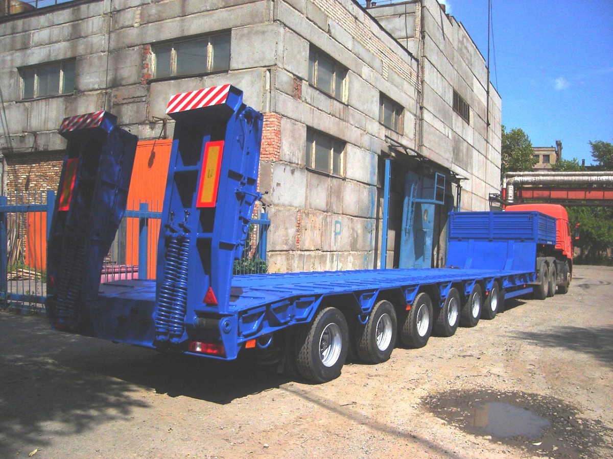 Низкорамный полуприцеп-тяжеловоз чмзап 99902 по спецификации 012