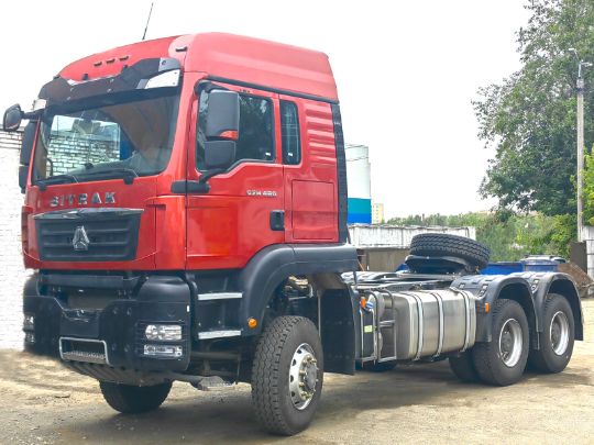 1.3.2.03тягач sitrak c7h 6×6 zz4406v395me