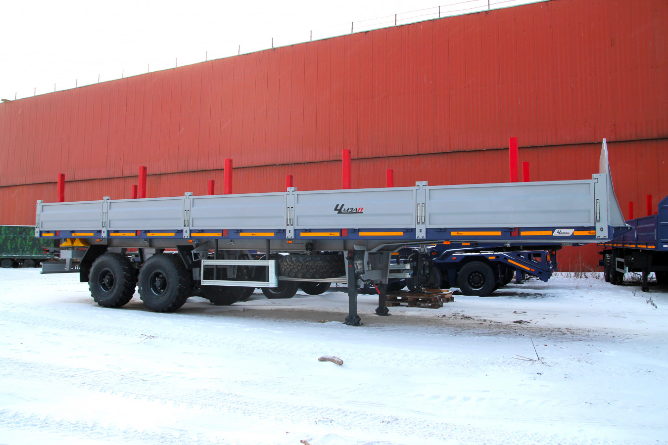 Полуприцеп бортовой чмзап 93853 по спецификации 038 бак01