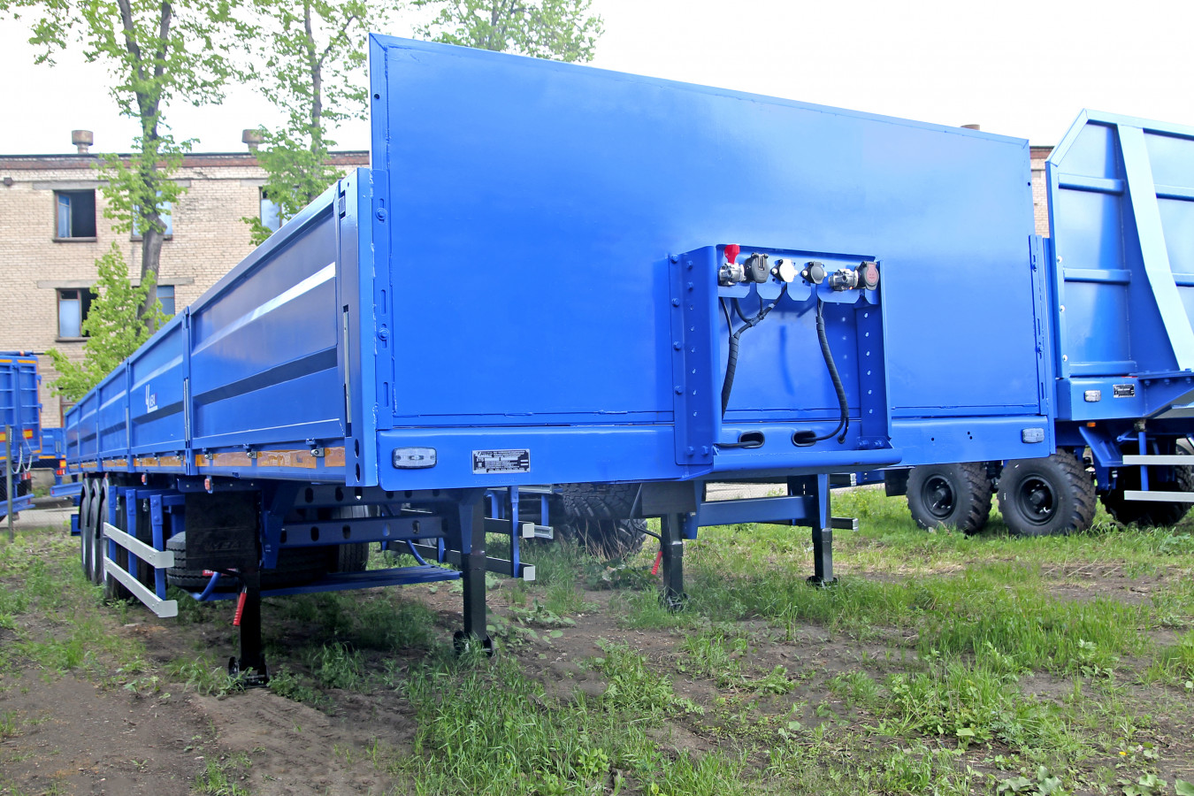 Полуприцеп бортовой чмзап 99064 по спецификации 031 пм41