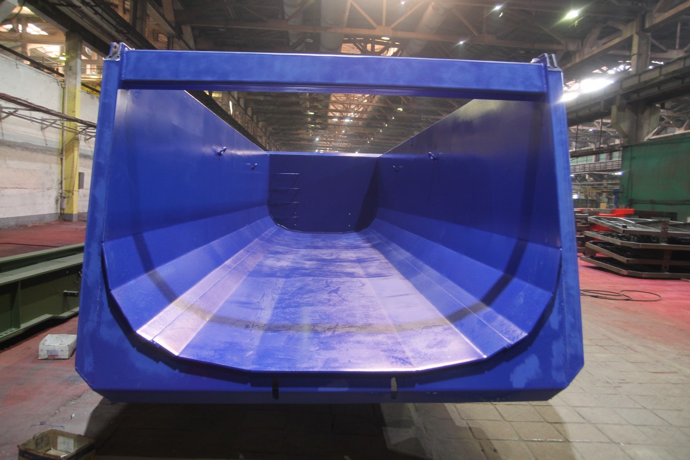 Полуприцеп-самосвал чмзап 9520 по спецификации 022 psmэ