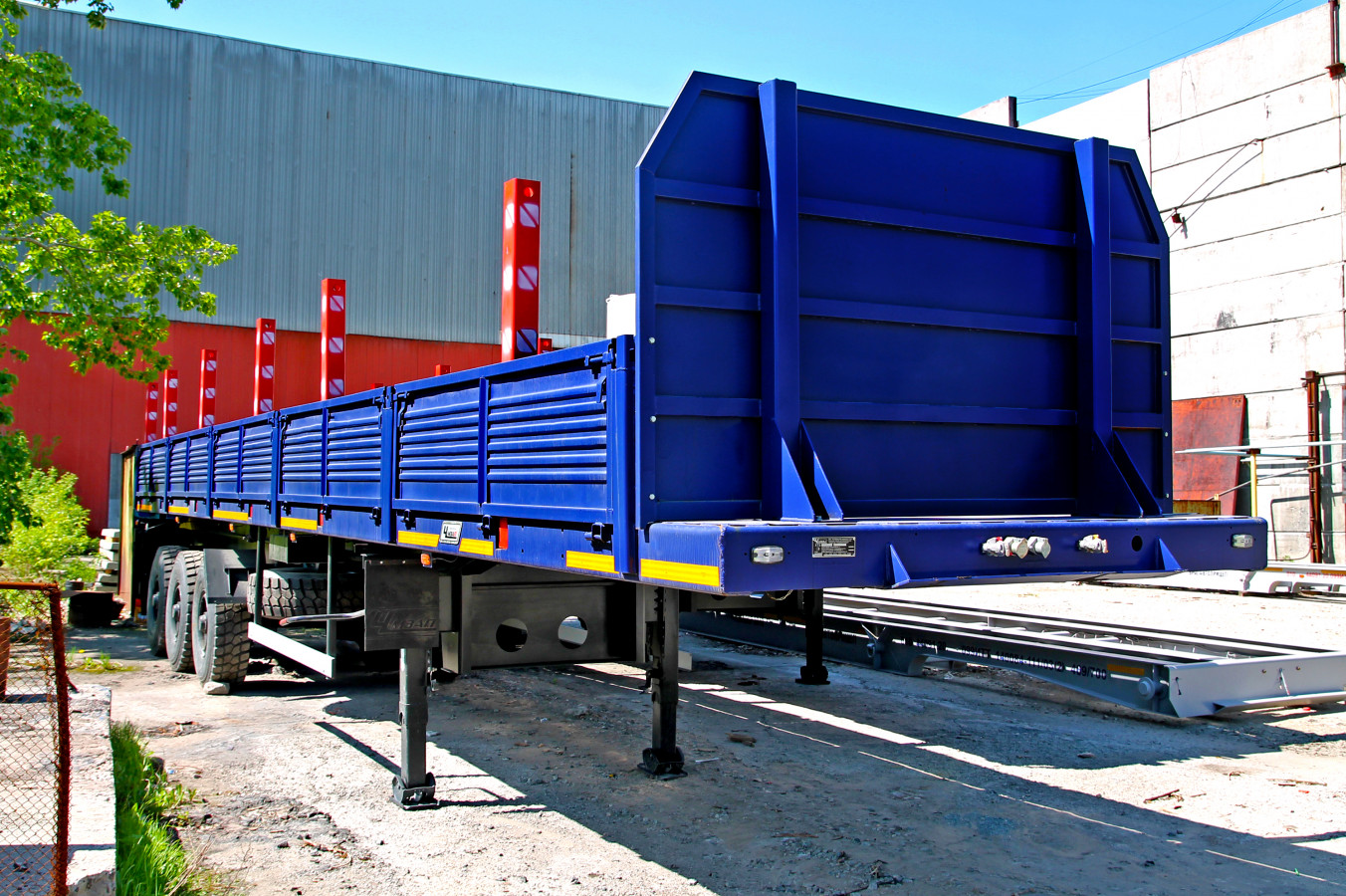 Полуприцеп бортовой чмзап 99065 по спецификации 038 бтк41