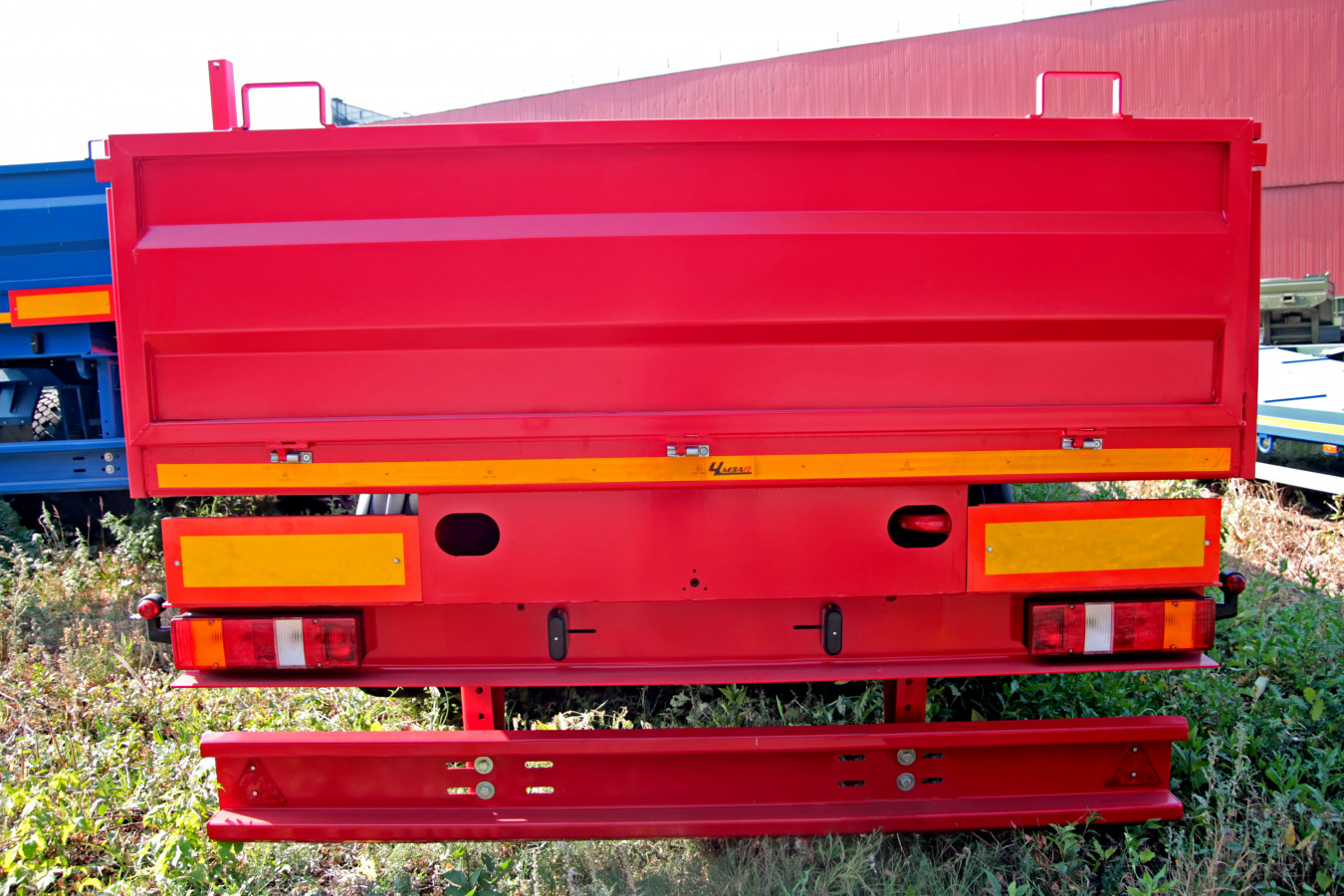 Полуприцеп бортовой чмзап 99065 по спецификации 031 п35