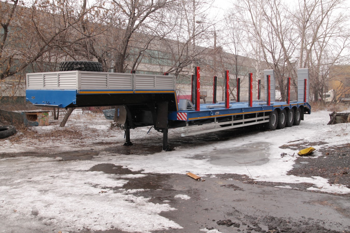 Полуприцеп-тяжеловоз чмзап 99903 по спецификации 070 в