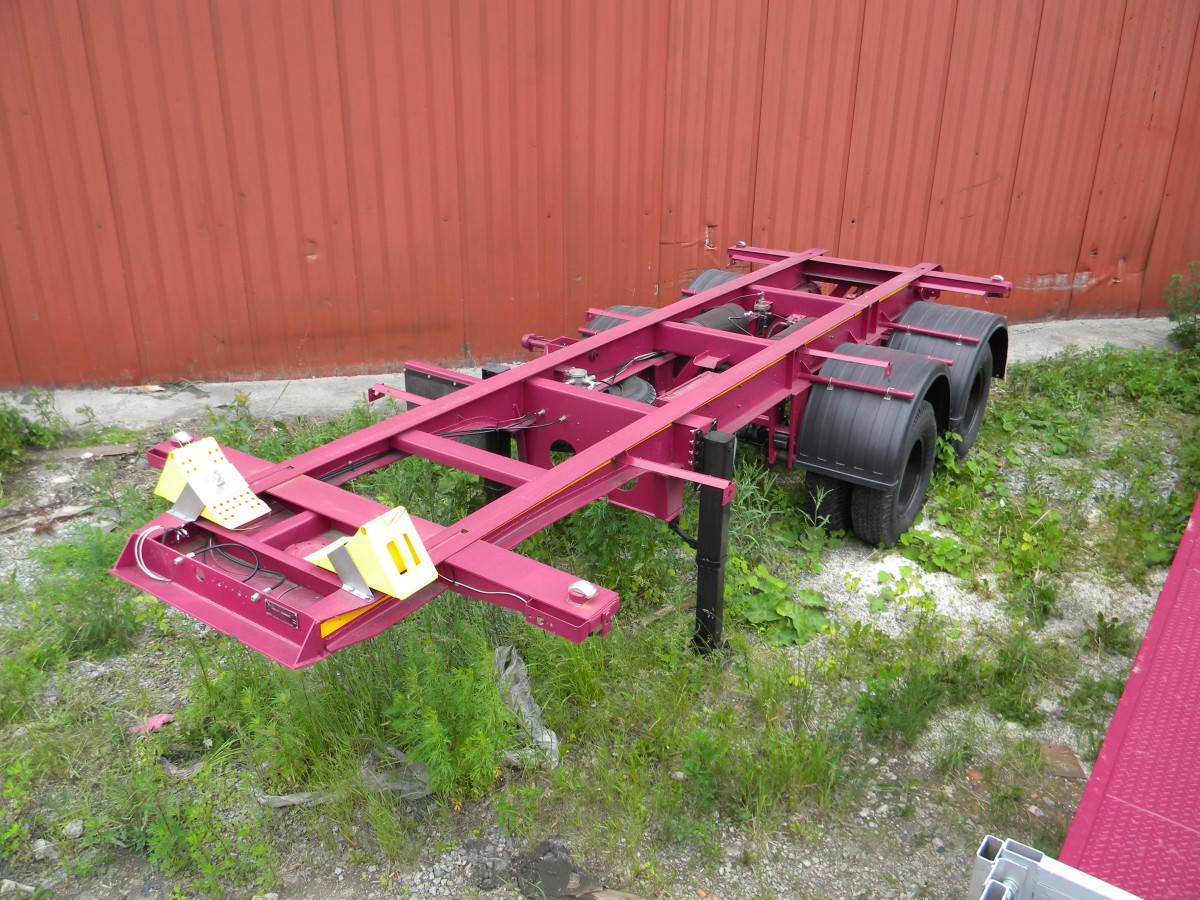 Полуприцеп-контейнеровоз чмзап 99874 по спецификации 015