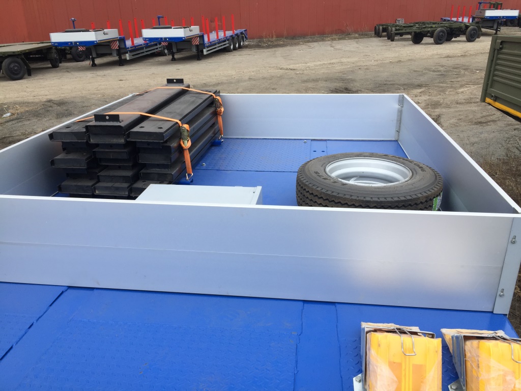 Низкорамный полуприцеп-тяжеловоз чмзап 99064 по спецификации 042-02 ву1