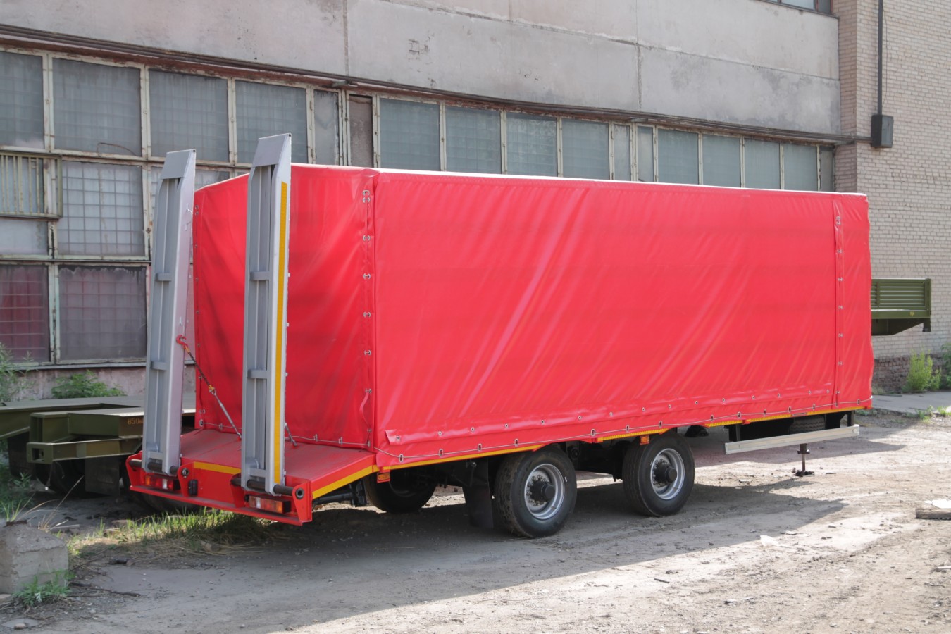 Прицеп-тент чмзап 8358 по спецификации 30-04 м