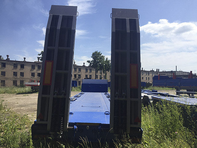 Низкорамный полуприцеп-тяжеловоз чмзап 93853 по спецификации 037 укв4 пп4