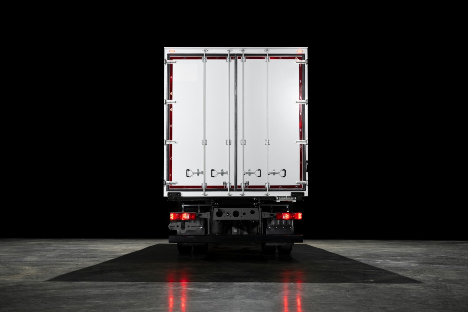 HOWO T5G 4x2 Фургон