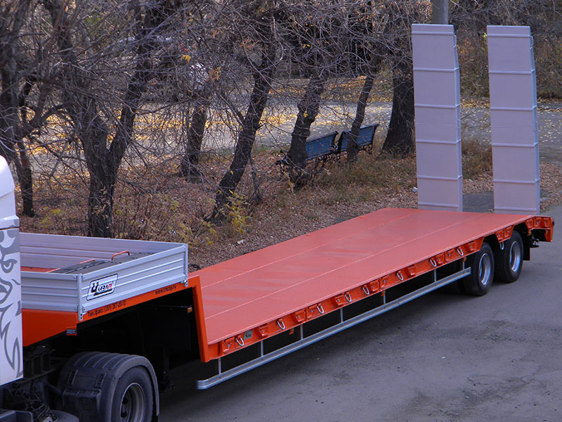 Низкорамный полуприцеп-тяжеловоз чмзап 938530 по спецификации 037 ууб2