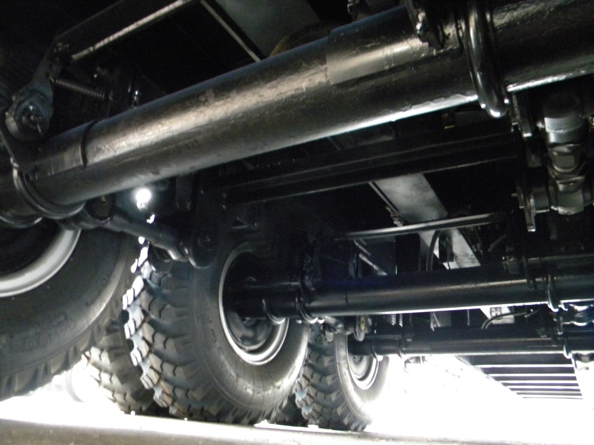 Полуприцеп-тяжеловоз чмзап 9990 по спецификации 072 ши