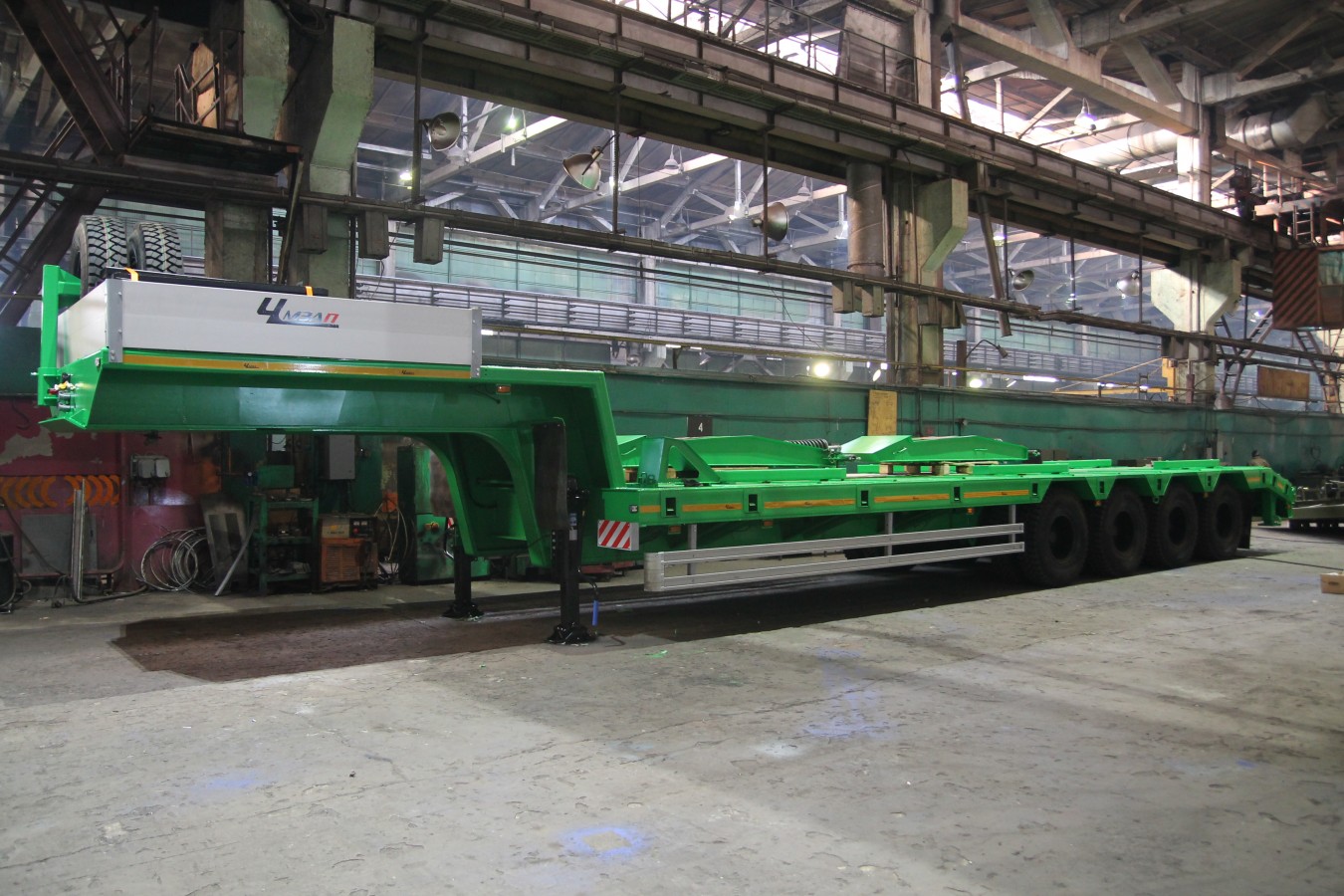 Полуприцеп-тяжеловоз чмзап 99903 по спецификации 065 кп